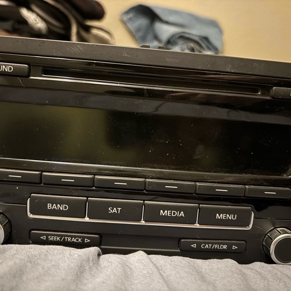 Audio Equipment Radio 1k0035164f Fits 14-18 JETTA 540553 Volkswagen - Picture 2 of 14